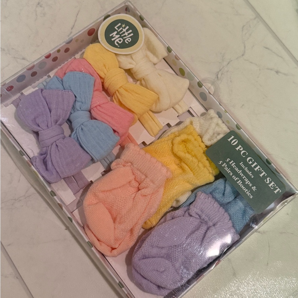 Little Me Colorful Hair Wraps and Socks Set 0-12